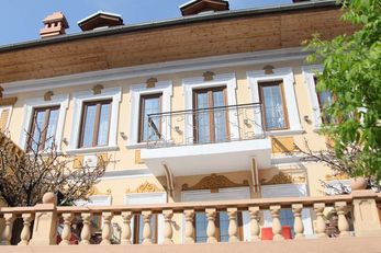 Villa Tafaj Hotel