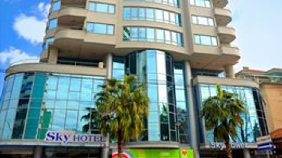 Sky Hotel Exterior