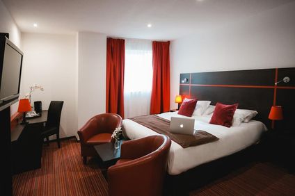 Zenia Hotel & Spa