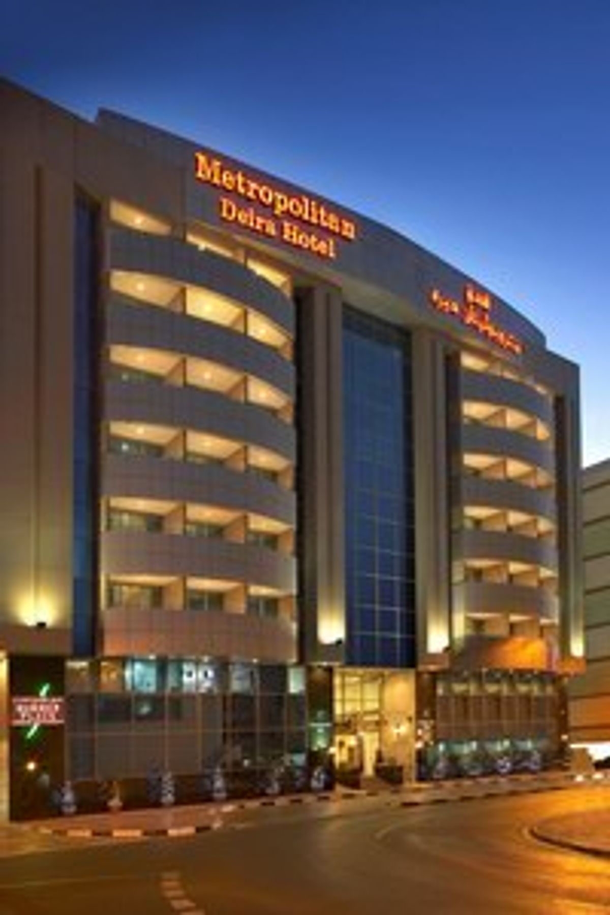 Metropolitan hotel store