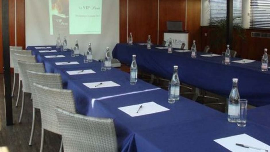 VIP Paris, Yacht Hotel Meeting