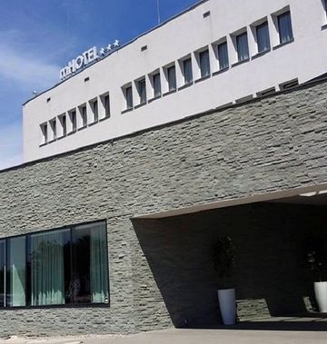 Mhotel