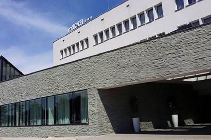 Mhotel