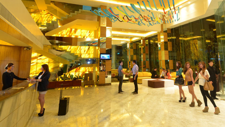 Hotel Lex Cebu Lobby