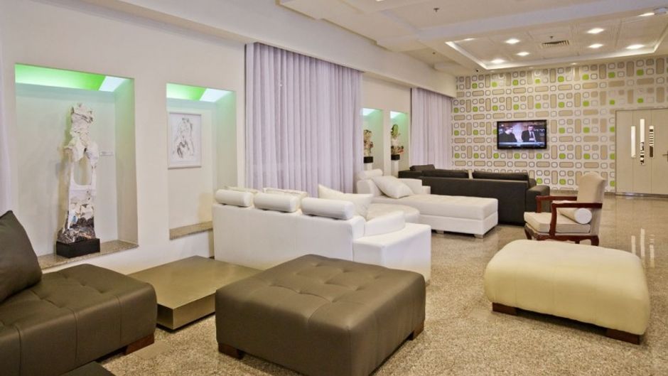 Theodor Hotel Lobby
