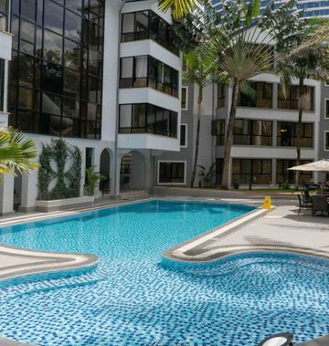 Cysuites Apartment Hotel
