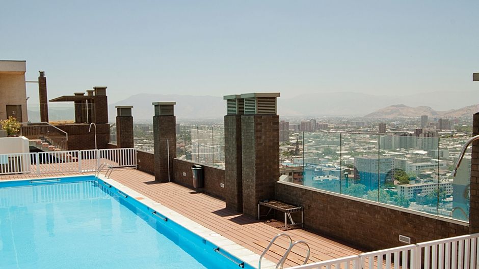 VR Suite Pool