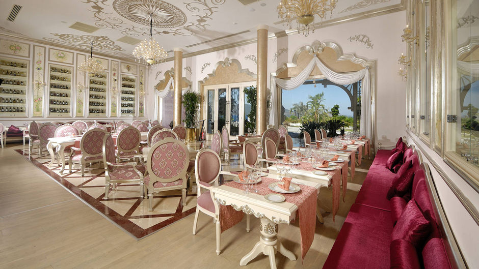 The Bodrum by Paramount Hotels & Resorts Restaurant