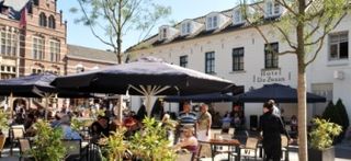 Hotel & Brasserie de Zwaan