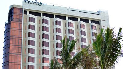 Holiday Beach Hotel
