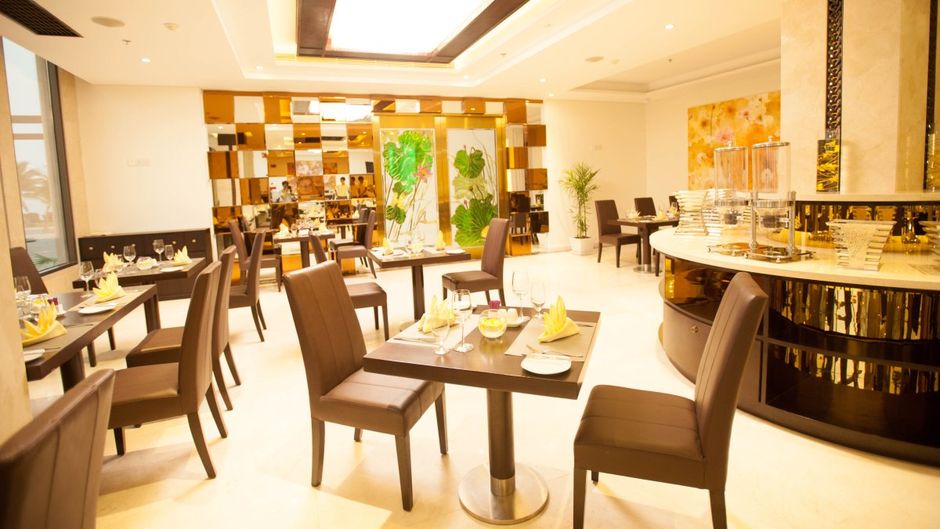 Holiday Beach Hotel Restaurant