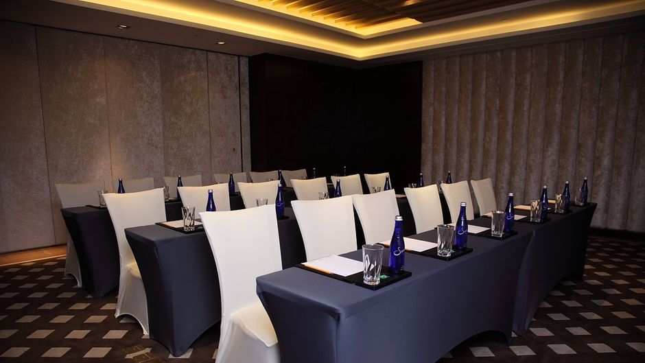 Shanghai Hongqiao Airport Hotel Meeting