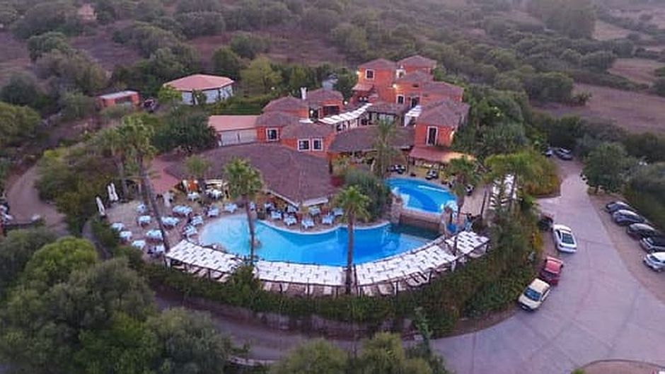 Galanias Hotel Exterior