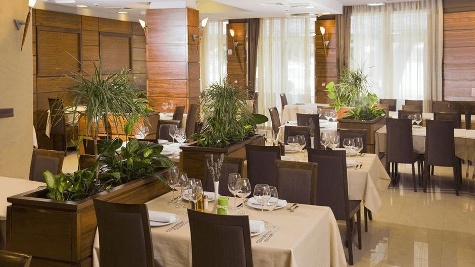 Hotel Plaza Restaurant