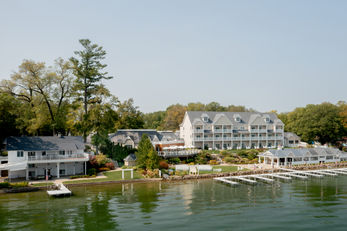 Bay Pointe