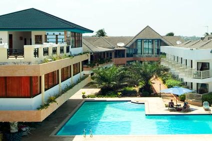 Beachcomber Hotel & Resort