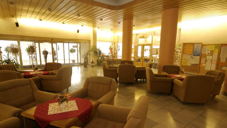 Medical Wellness Hotel Maj Lobby
