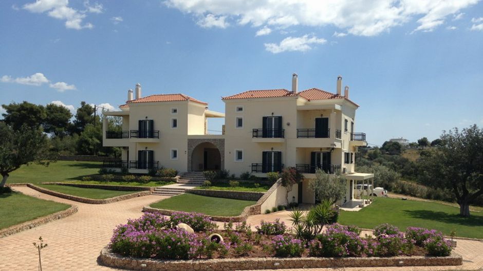 Long View Resort Exterior