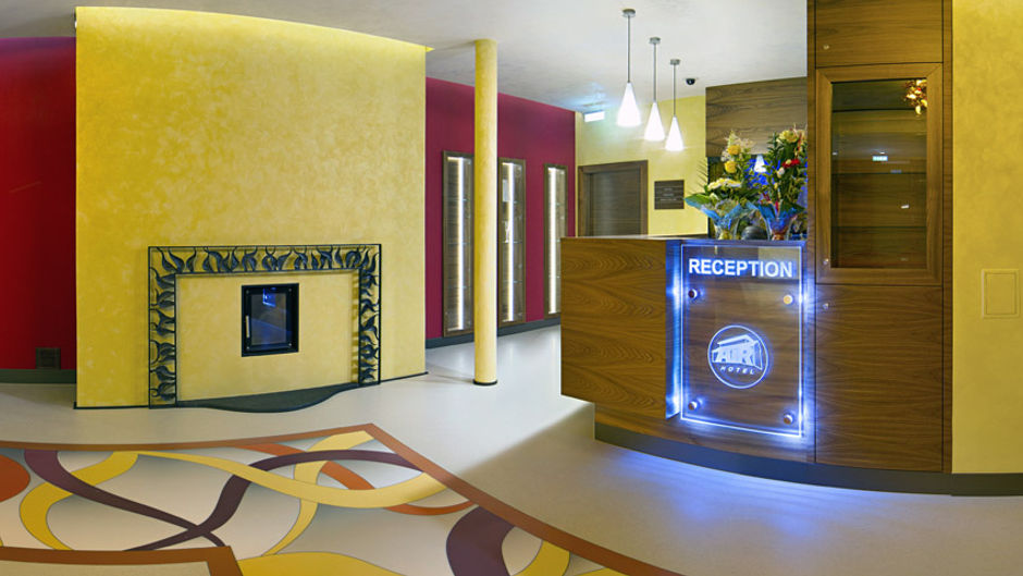 Hotel Air Lobby