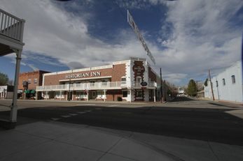 Historian Inn