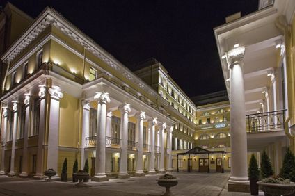 State Hermitage Museum Official Hotel