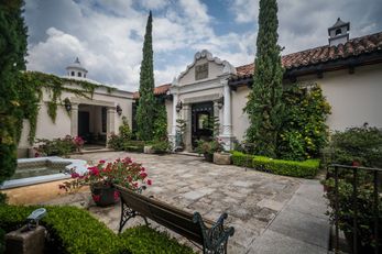 Pensativo House Boutique Hotel