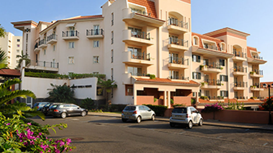 Madeira Regency Palace Exterior