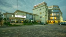 D'Palms Airport Hotel