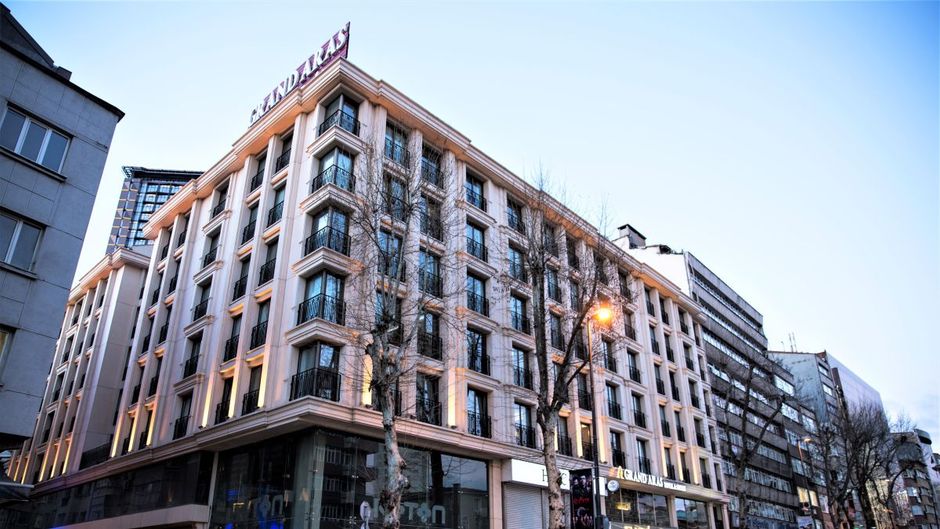 Grand Aras Hotel & Suites Istanbul Sisli Exterior