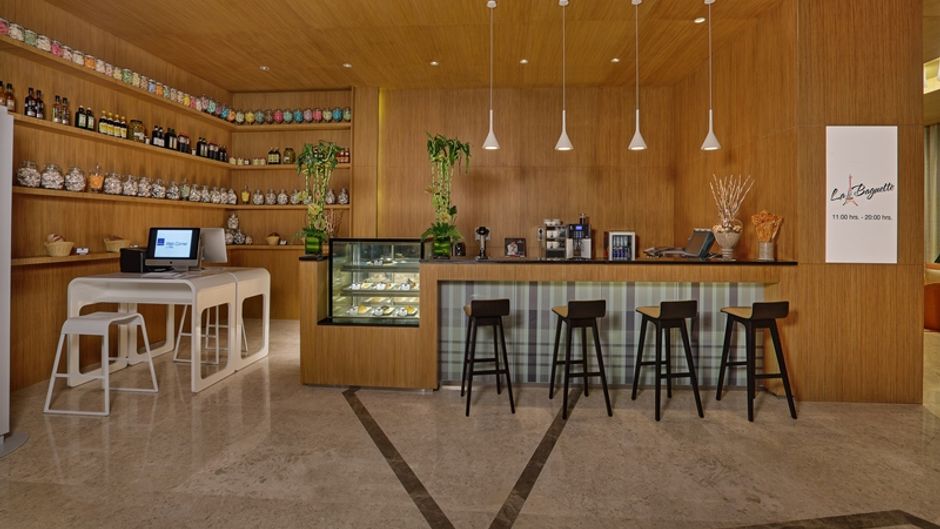 Novotel Chennai Sipcot Lobby