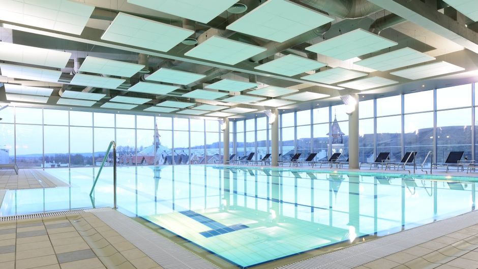 Manufactura Hotel Pool