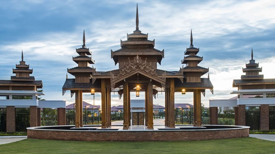 Jasmine Naypyitaw Hotel Exterior