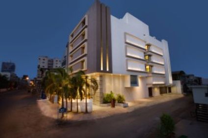 Bizz The Hotel