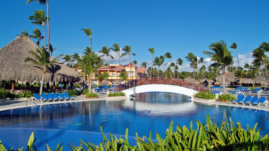 Bahia Principe Grand Turquesa Pool