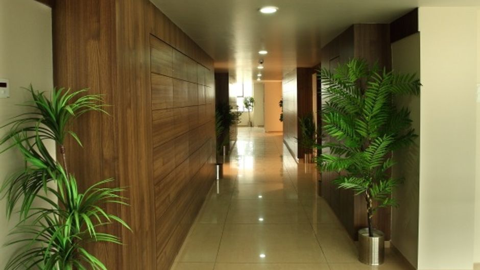 Hotel Classique Lobby
