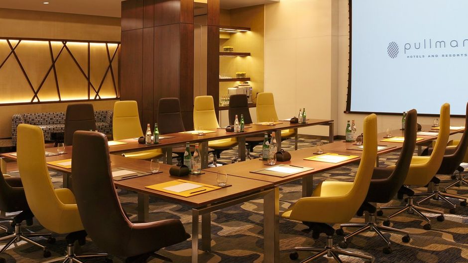 Pullman New Delhi Aerocity Meeting