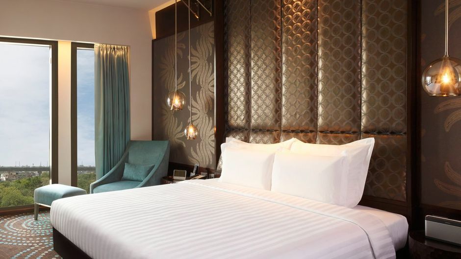 Pullman New Delhi Aerocity Room