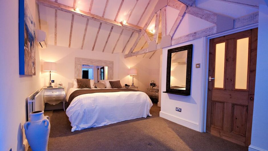 Cockliffe Country House Hotel Room