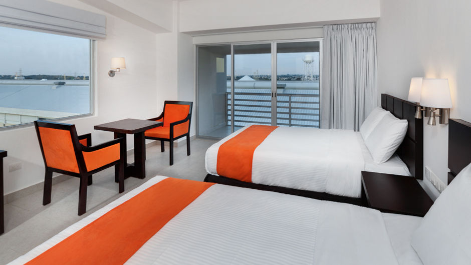Yes Inn Room