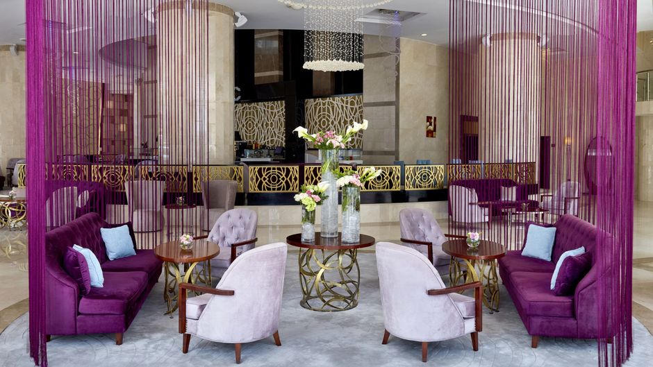 Crowne Plaza Doha West Bay Lobby