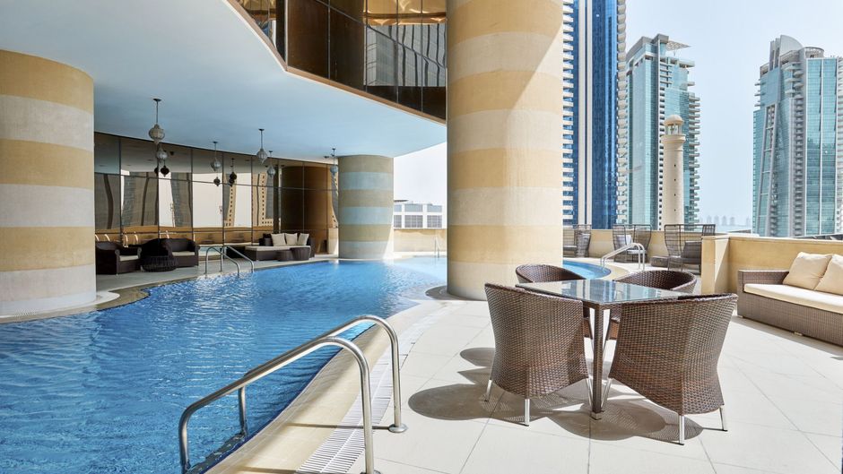 Crowne Plaza Doha West Bay Pool