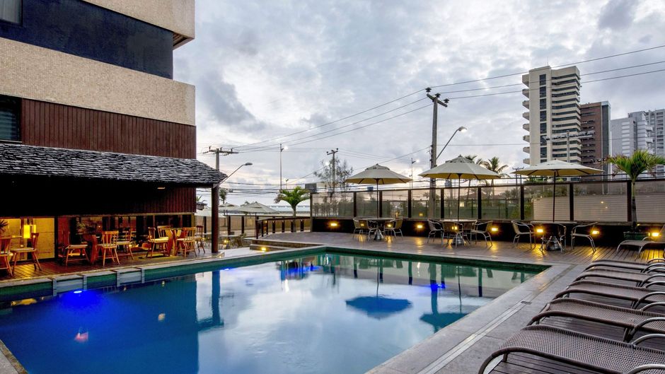 Carmel Magna Praia Hotel Pool