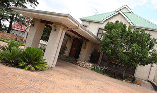 CandleWoods Guesthouse