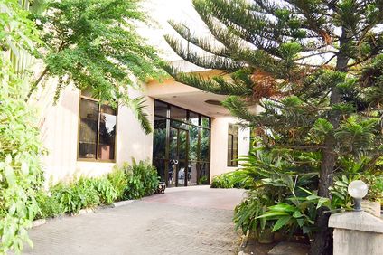 The Grand Villa Hotel