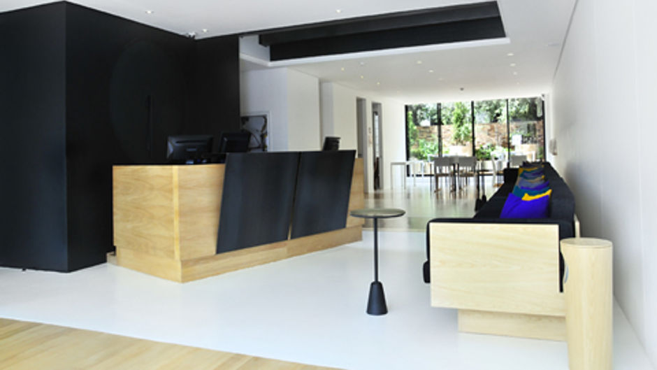 Bosque Alto ApartaSuite Lobby
