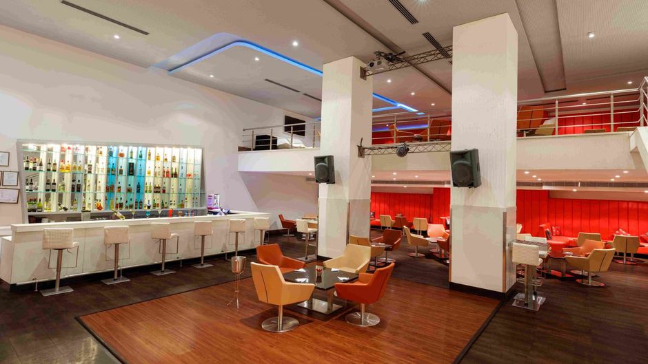 Welcomhotel by ITC Hotels GST Rd Chennai Bar/Lounge