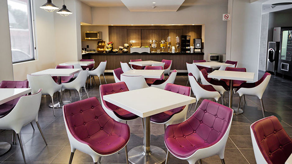City Express Suites by Marriott Finsa Restaurant