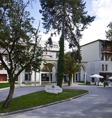 Grand Serai Congress & Spa