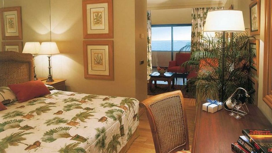 Hotel Royal Savoy Room