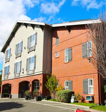 Bel Abri Napa Valley Inn